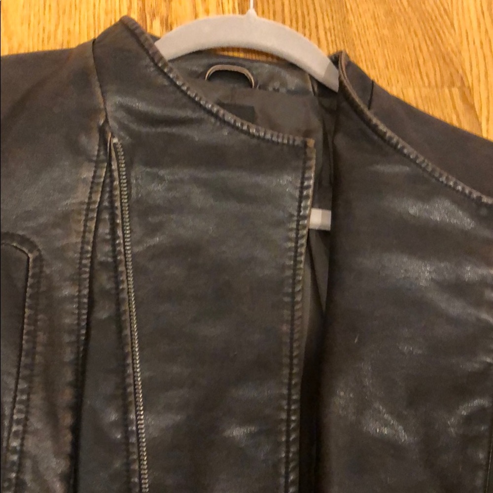 Express Leather Jacket - image 4